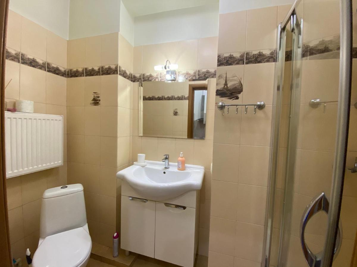Old Town Apartments Lanzheron Beach Odessa Buitenkant foto